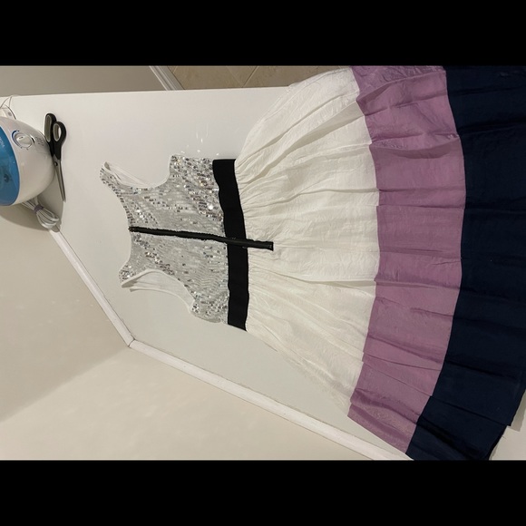 Dress! - Picture 4 of 4